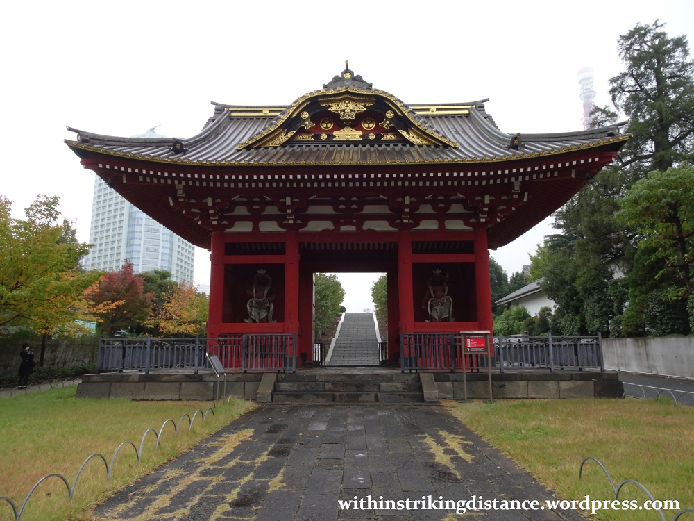 11nov16-012-japan-kanto-tokyo-zojoji-temple-taitokuin-mausoleum-soumon-gate