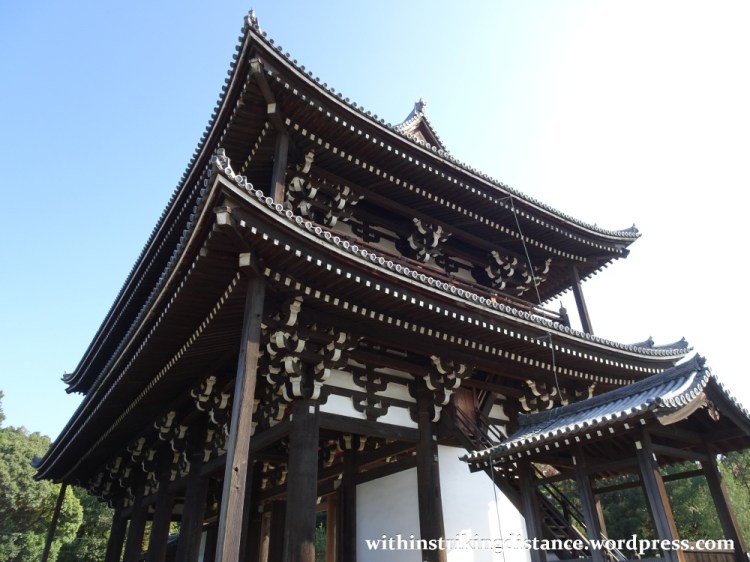 12nov16-016-japan-kyoto-higashiyama-tofukuji-autumn-leaves-koyo-sanmon